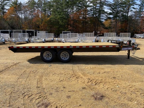 18 Footer DeckOver by Trailer Me Somewhere