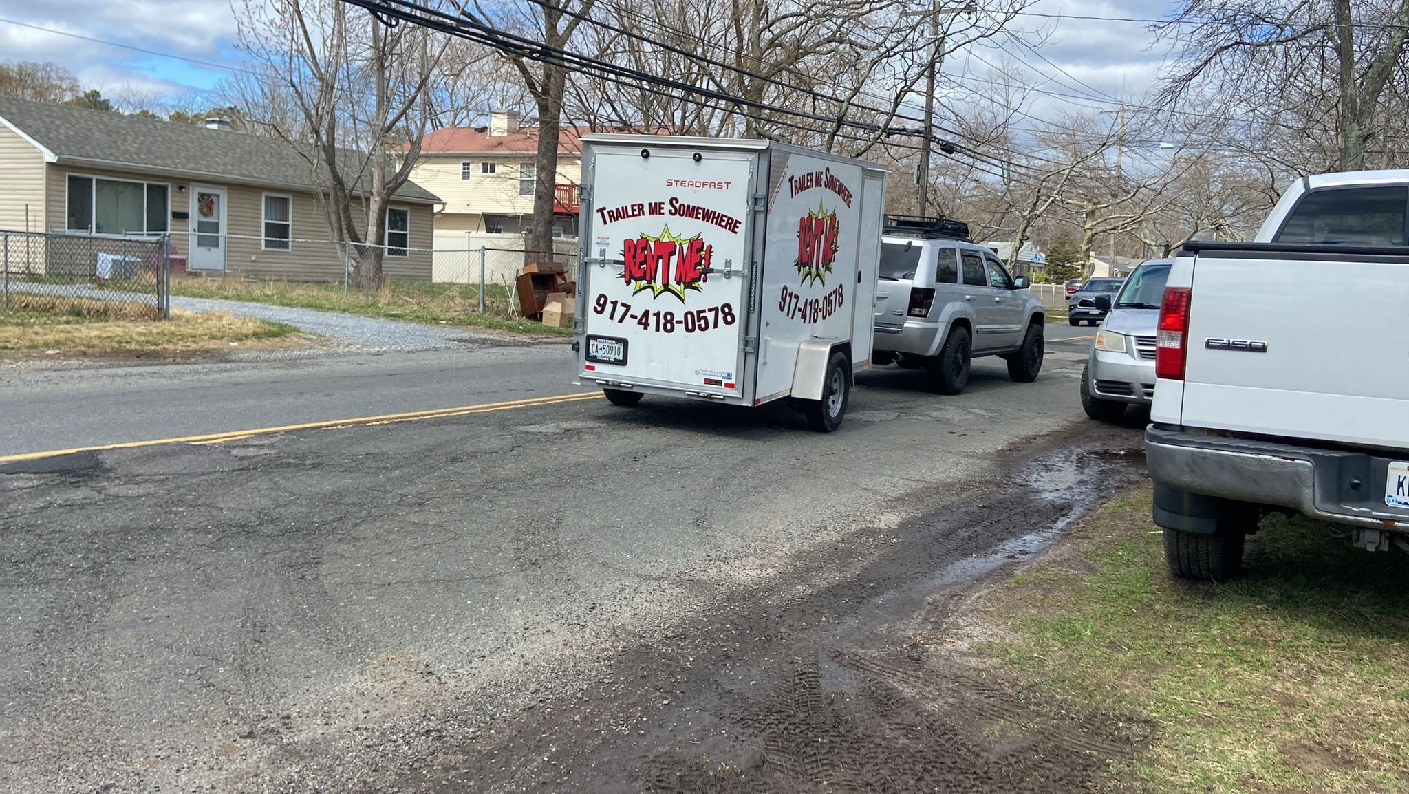 Enclosed Trailer Rentals, Car Haulers & Dumpsters @ Trailer Me Somewhere